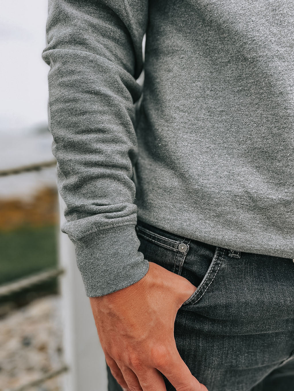 Nor'easter Basic Fleece Crewneck Sweater