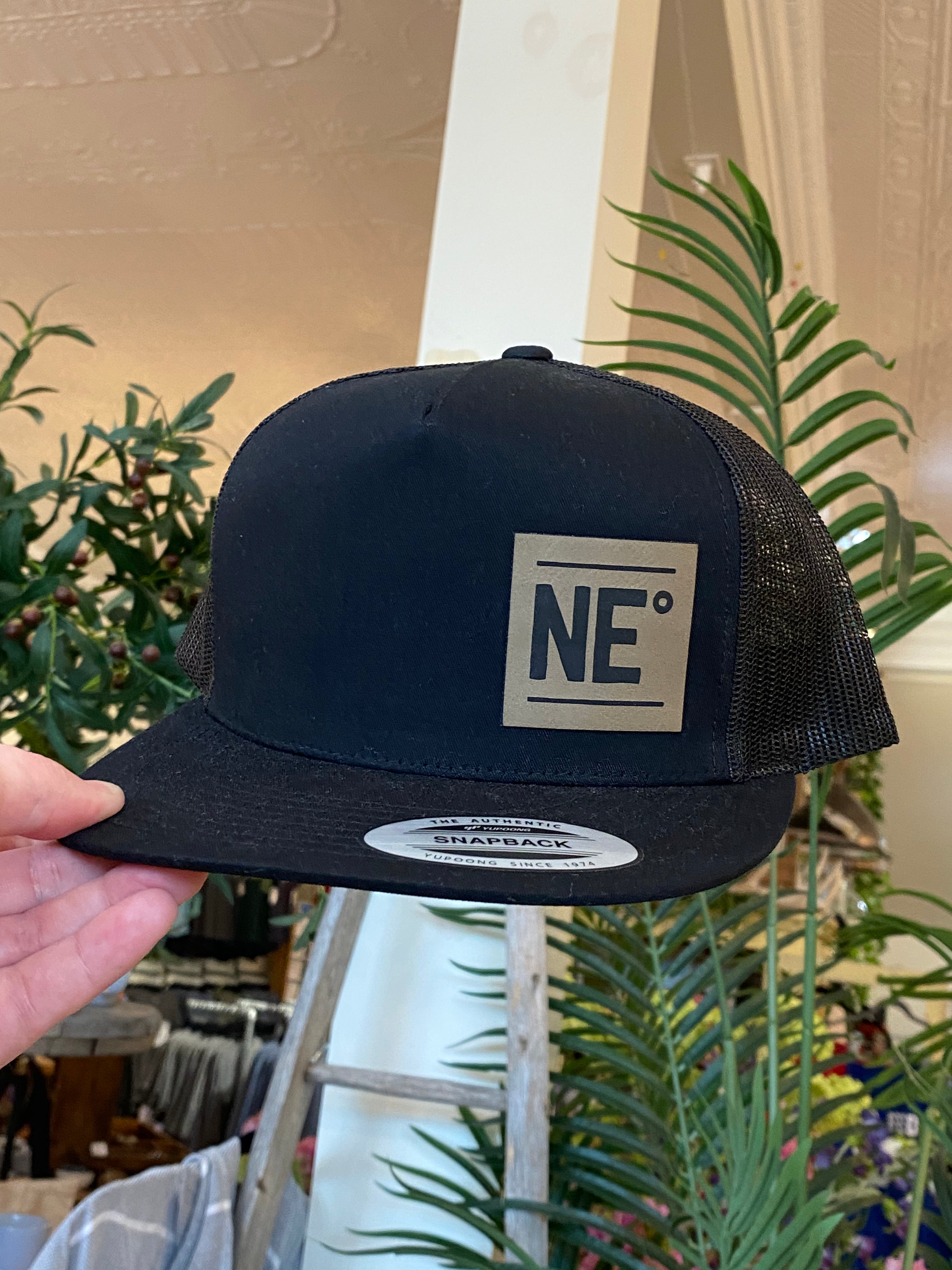 NE° Trucker Hat
