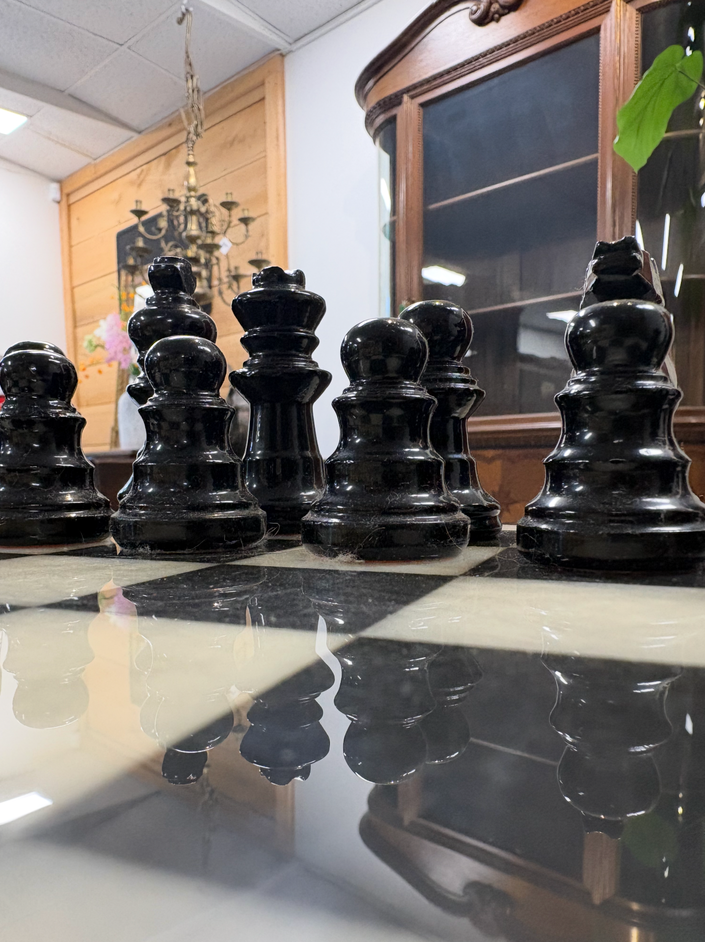 C A & A Italian Alabastor Chess Set